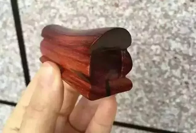 小叶紫檀除了做手串还能做什么？让你脑洞大开！