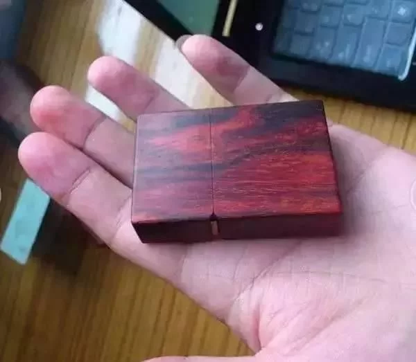 小叶紫檀除了做手串还能做什么？让你脑洞大开！