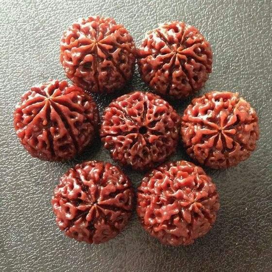 真假文玩品知识普及，看到这些红木手串千万别买！