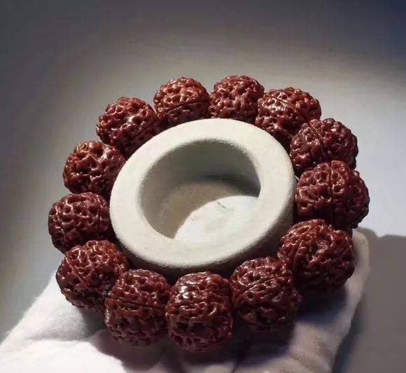 “硬核”金刚菩提手串，我喜欢的原因！ 