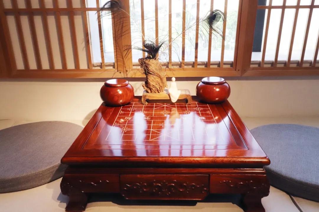 红木保养技巧：炎热夏季如何保养红木家具？ 