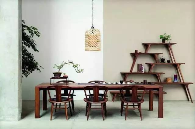红木家具厂为您介绍为什么大家都爱红木家具？